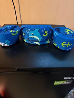 Boy water floatie