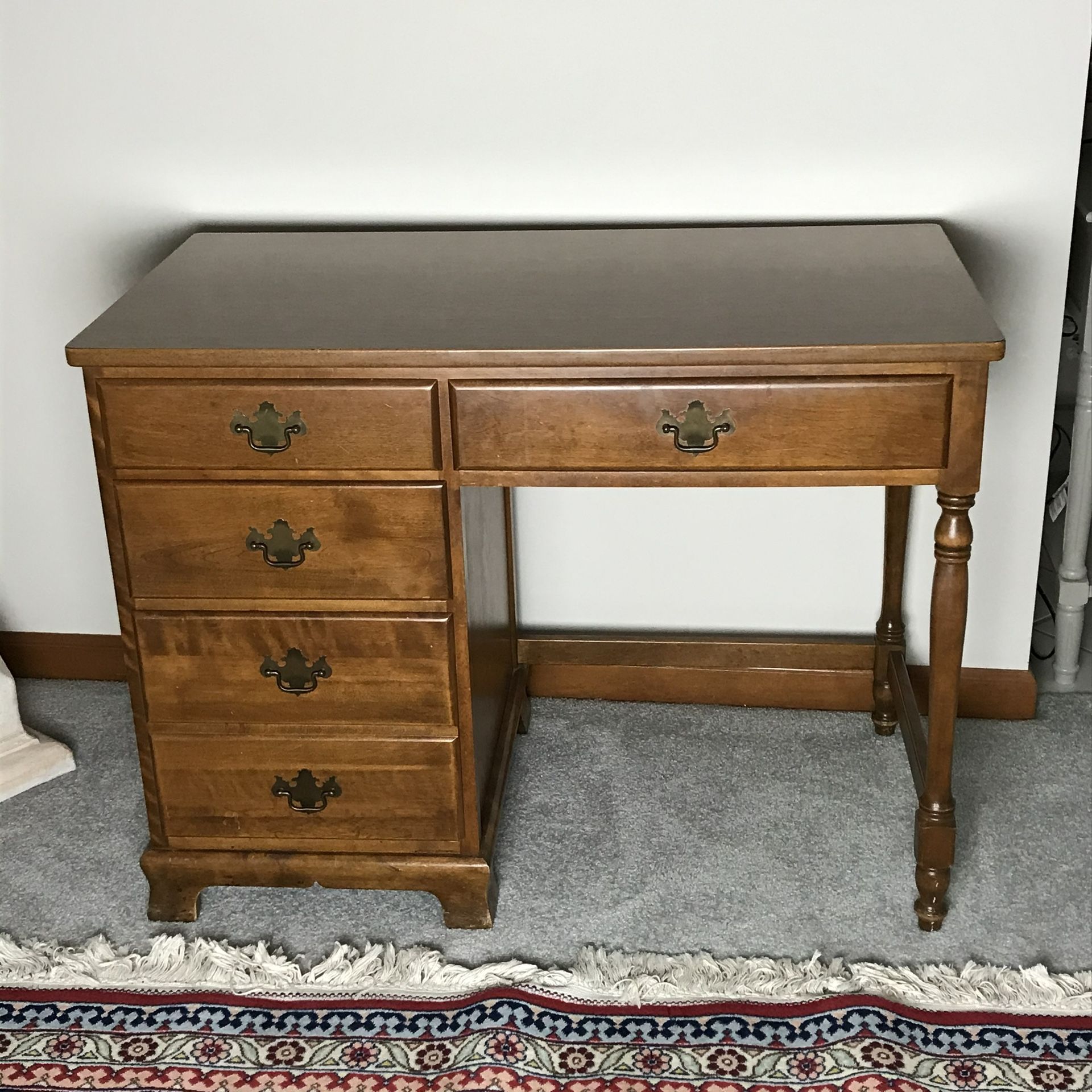 Vintage 1960’s Ethan Allen Student/Writing Desk