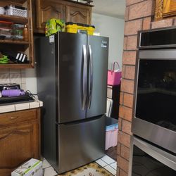 French Door Refrigerator with Bottom Freezer