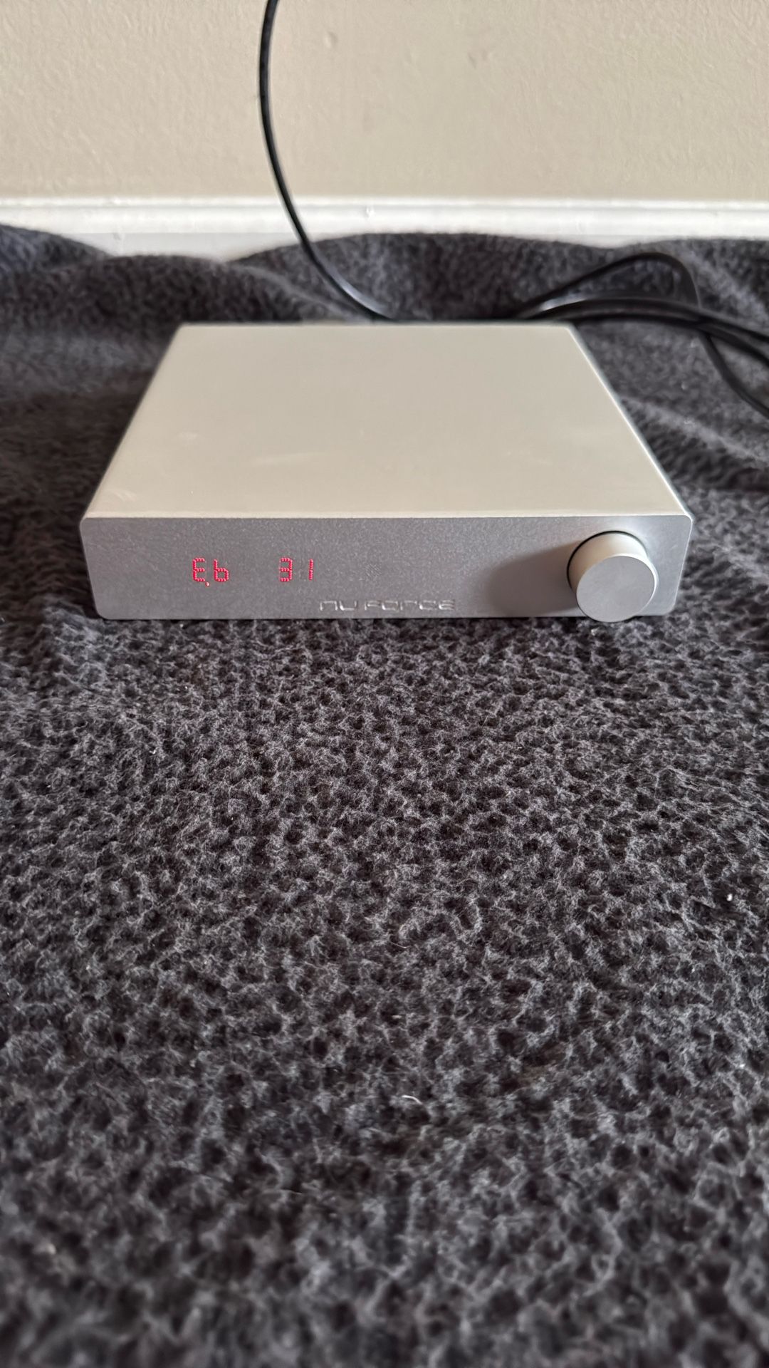 Nuforce DDA-120 Integrated Amplifiers With Bluetooth