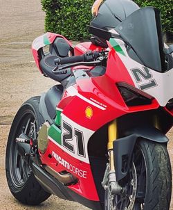 2022 Ducati V2 Bayliss