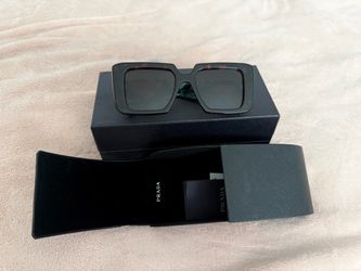 PRADA SUNGLASSES
