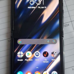 Motorola RAZR