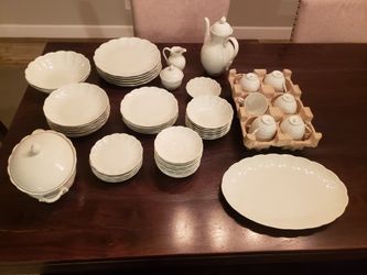 58 Piece Fine China Set - Romantica