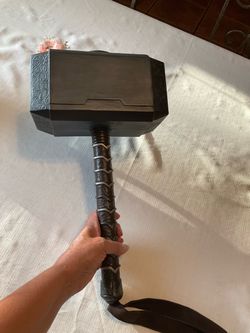 Marvel Thor Cosplay prop hammer