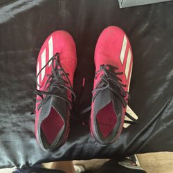soccer shoes