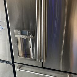 Ge Cafe French Door Refrigerator Contuer Deep 