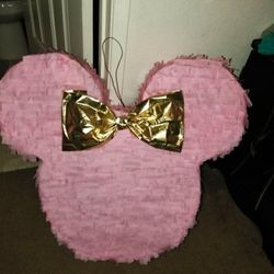 Custom Pinatas