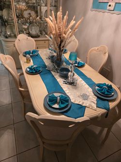 Dining set