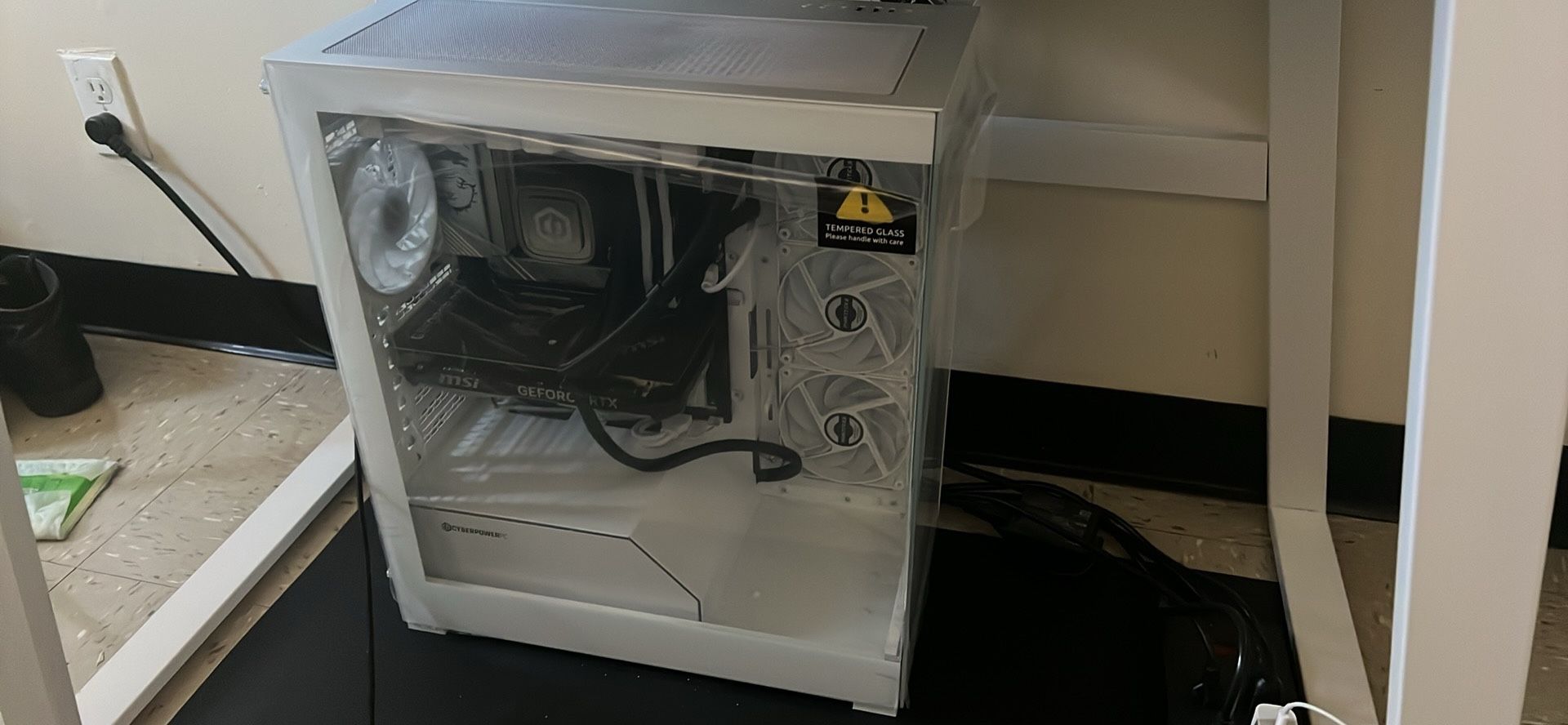 CUSTOM RGB Gaming PC/Ryzen 9 7900X NVIDIA RTX 4070 SUPER 64GB DDR5 2TB SSD