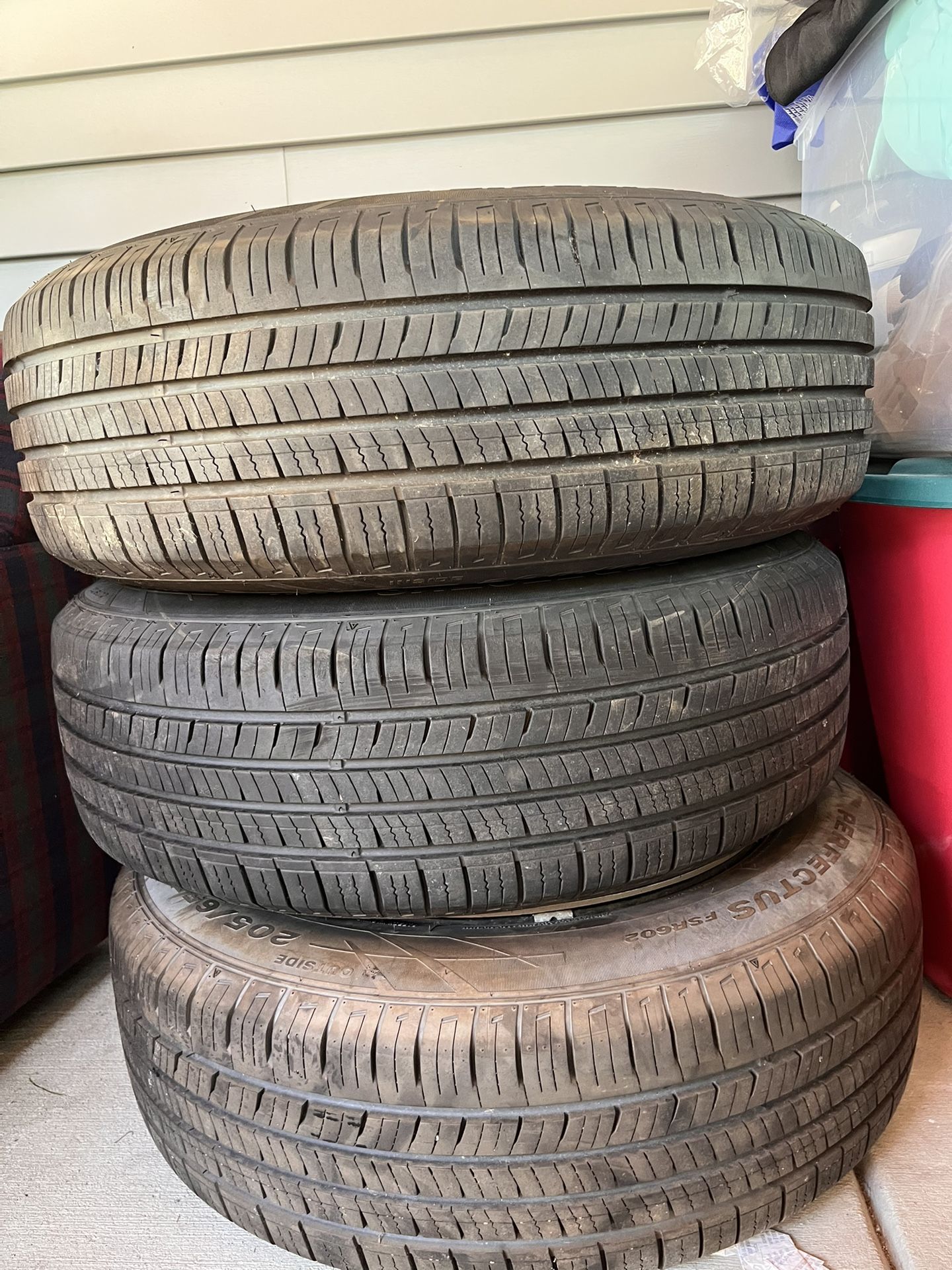 3 Tires 205/65R16