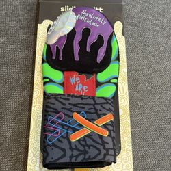 Out Of This World Sliding Mitt 