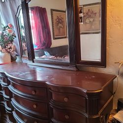 Mueble DE Madera
