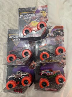 Monster Jam Die-Cast Trucks Spooky Collection – Set of 5