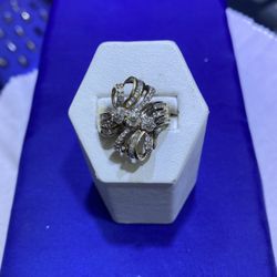 10KT Gold Diamond Ring 