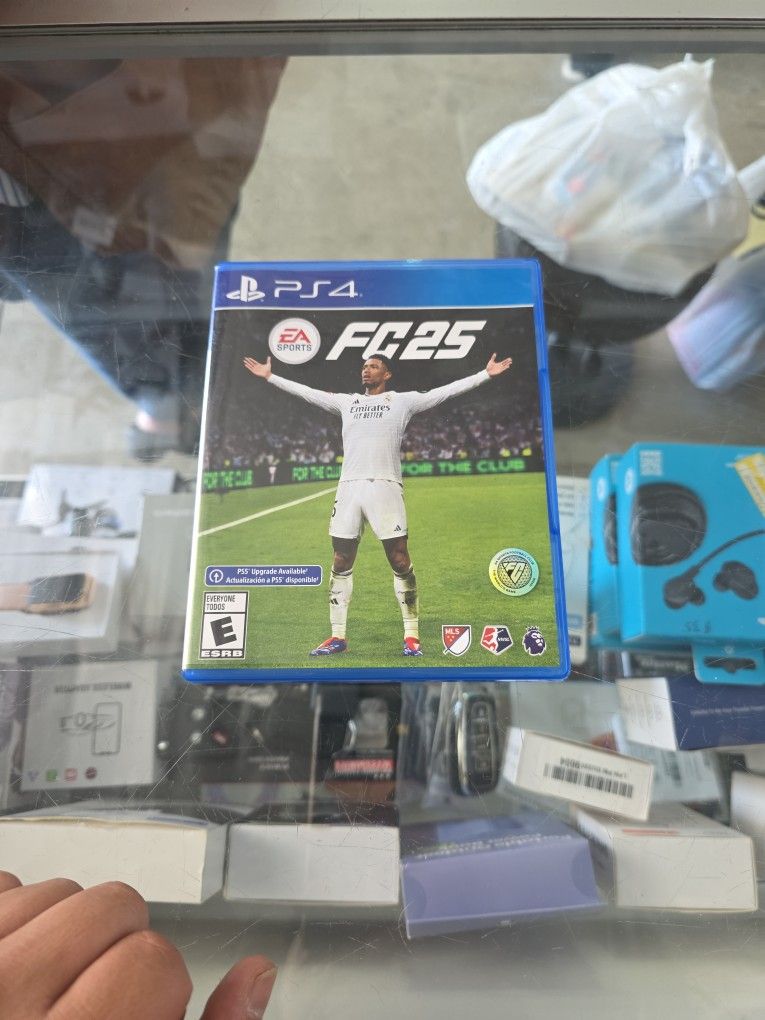 PS4 FC25