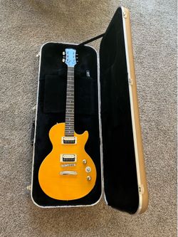 Epiphone Les Paul Slash GNR Electric Guitar With 100th Anniversary Gibson Guitar Case.