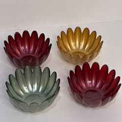 Set of 4 Glass Flower Shaped Bowls