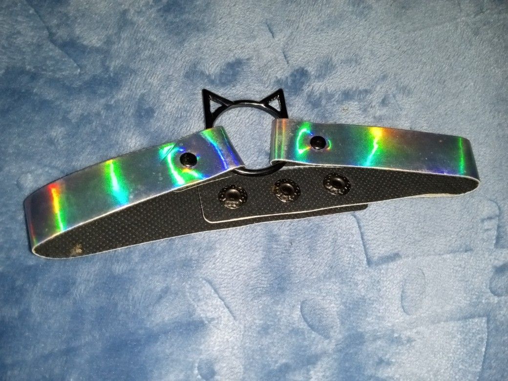 New Holographic Cat Choker