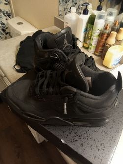 Black Cat 4s