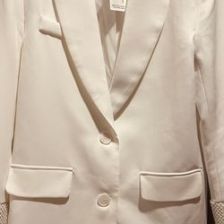 SLA The Label: White  Blazer w/cuffs  In  Rhinestones.     