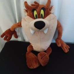 Looney Tunes Taz Plush Figure