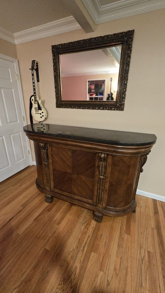 Fancy Bar Marble Top