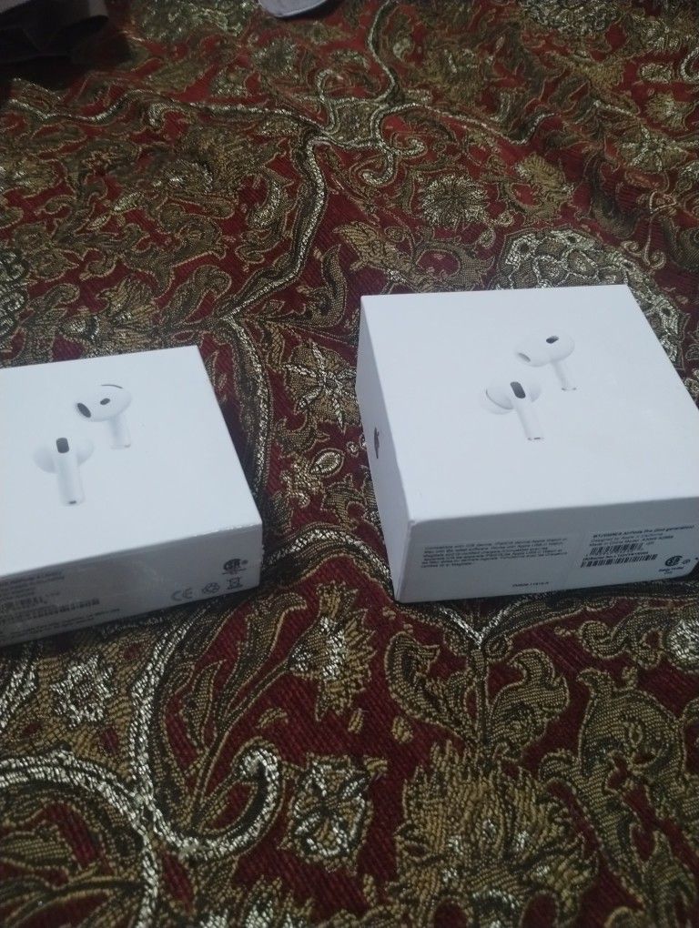 Apple Air Pods& Apple Airpods Pro