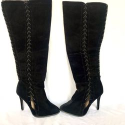 Black velvet lace up boots 8W