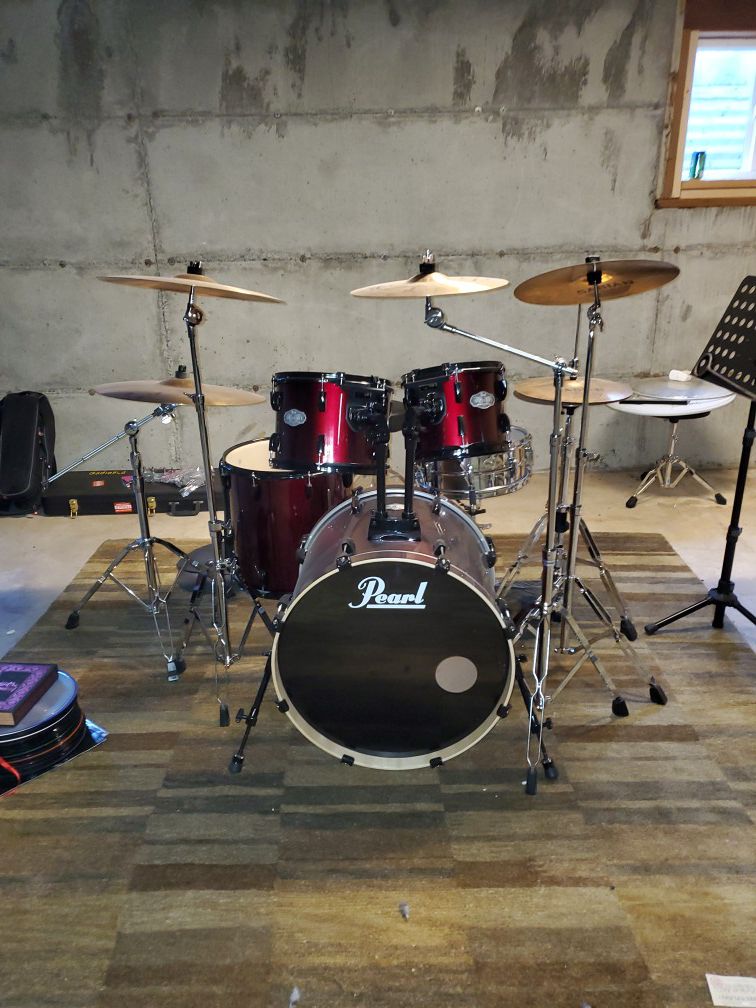 Red Pearl drum set