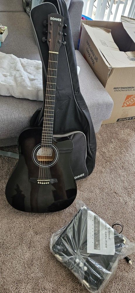 DONNER GUITAR & AMPLIFIER