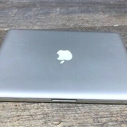 MacBook Pro 13" Apple Laptop | i7 | 1TB SSD | 16GB RAM | MacOS |

