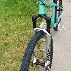 yt dirtjumper
