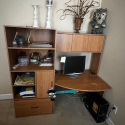 Computer Desk with Storage Cabinets and Shelves