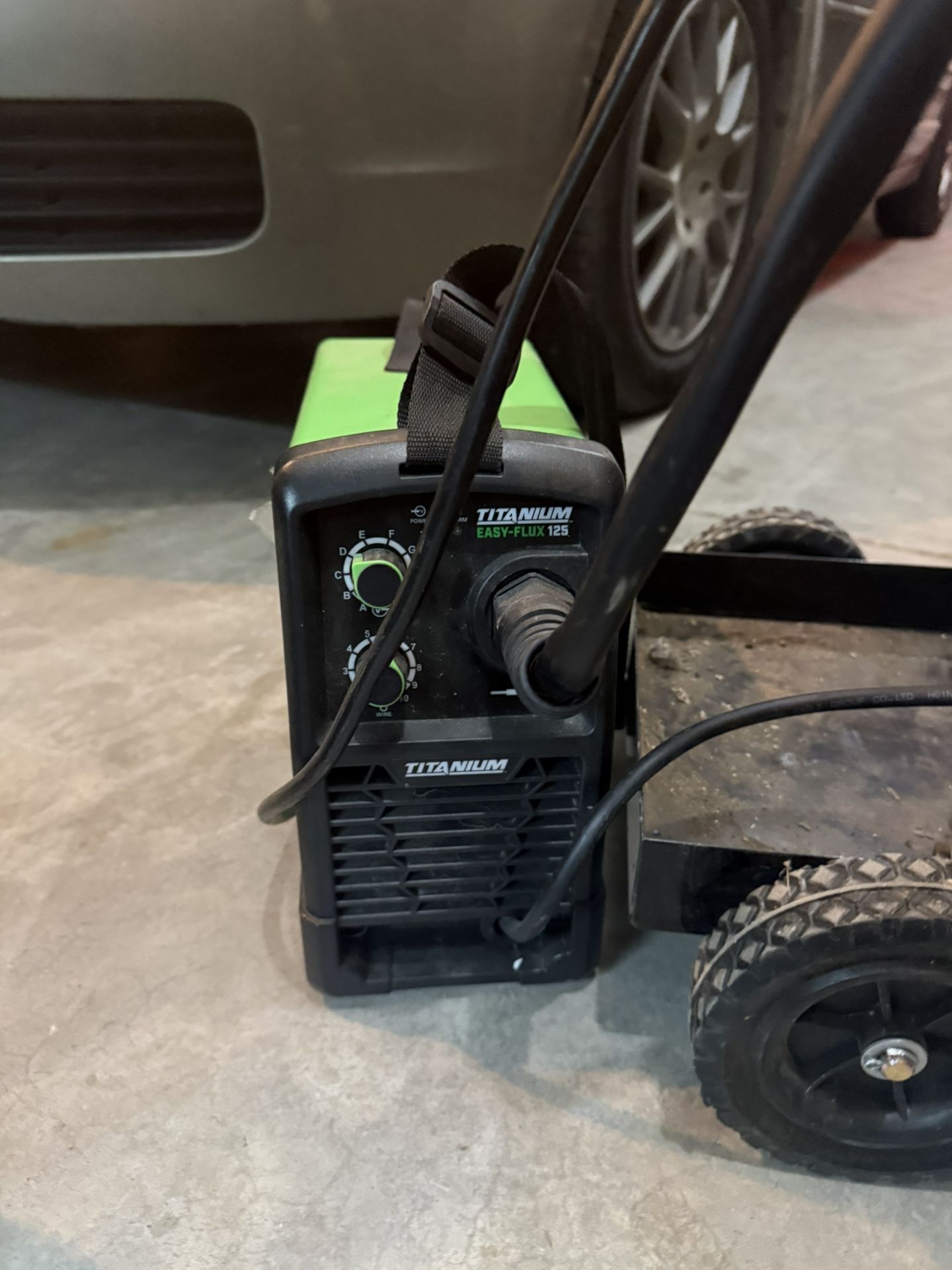 Titanium Easy Flux 125 Welder