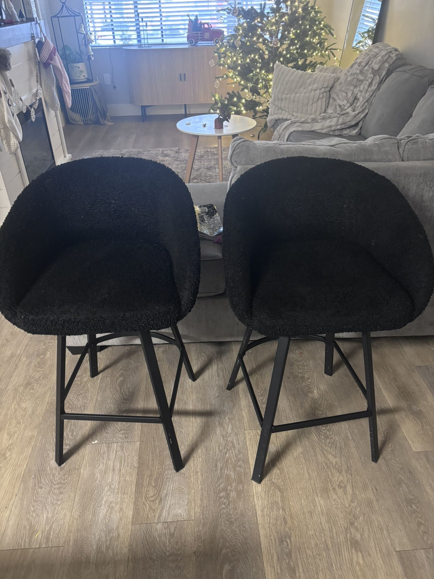 Bar Stools 