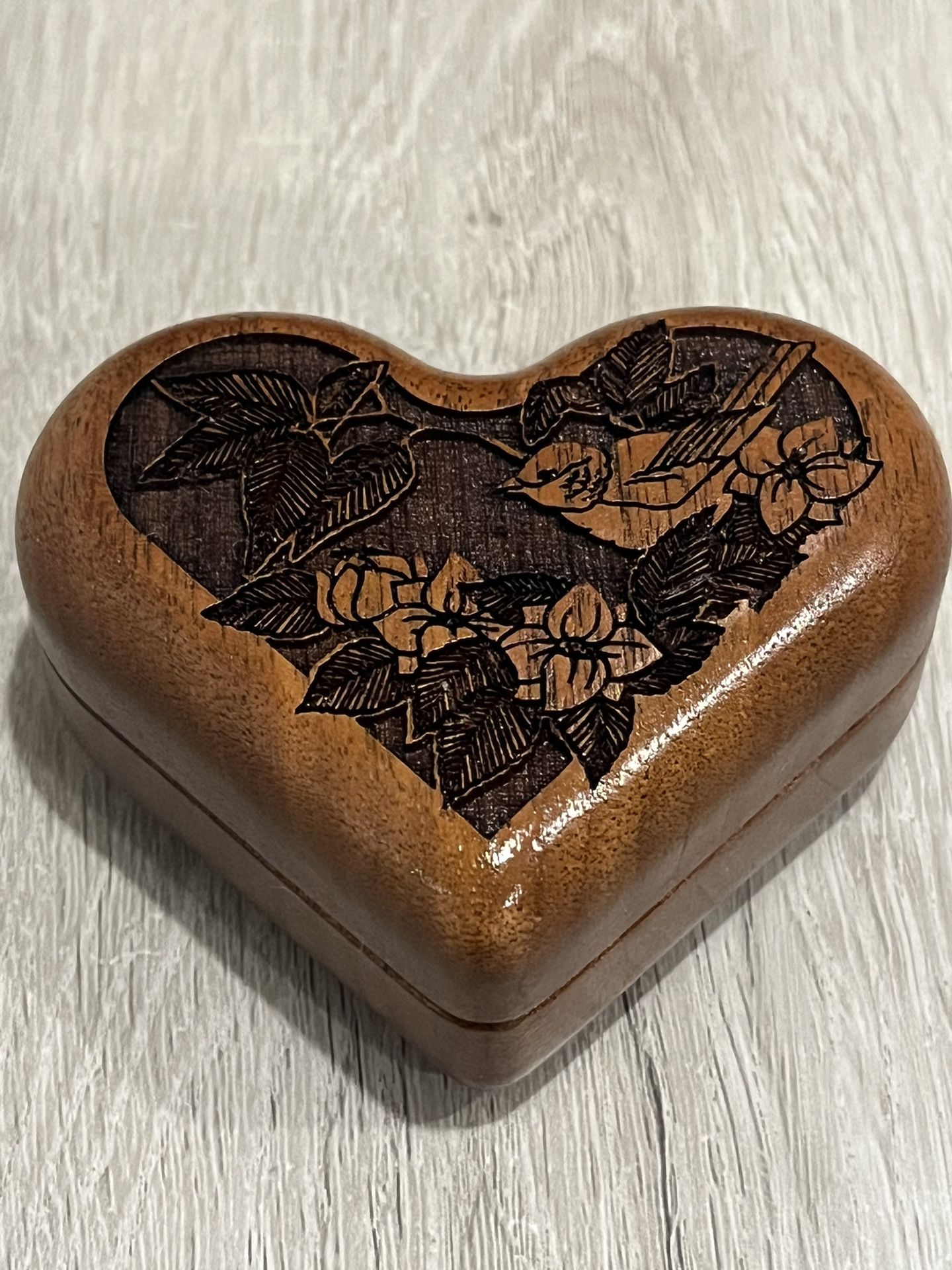 Las-Art Carved Walnut Musical Trinket Box 