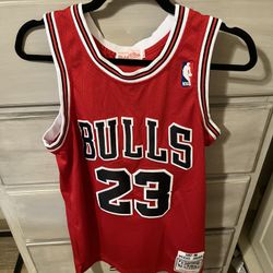 Jordan’s jersey size small 
