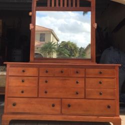 Wood Dresser with Mirror 
