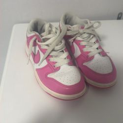 Girls Nikes Size 13c