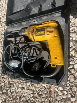 DEWALT Heavy Duty Corded Drill w/ Case & Wire Wheel Attachments