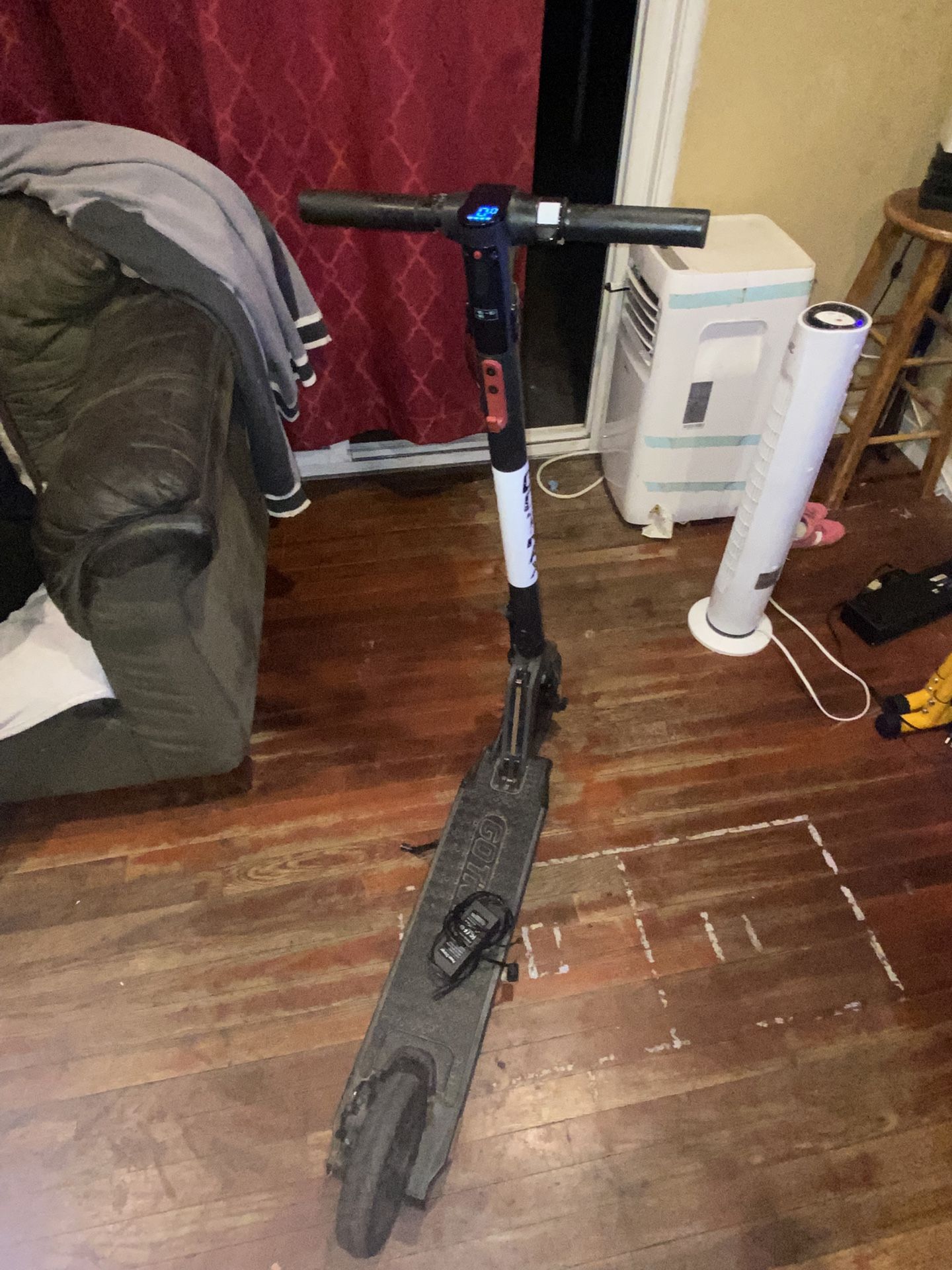Electric scooter with Charger