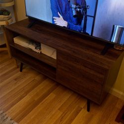 TV Console/ Entertainment Table 