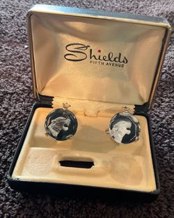 Vintage Shields Fifth Avenue Tiger Head Glass Cufflinks