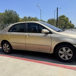 2004 Toyota Corolla