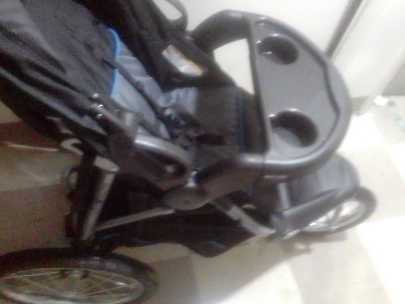Three Wheeler Baby Stroller