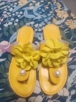 Lady sandals