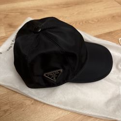 Prada Re-Nylon Black Cap – Excellent Condition