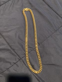 18 K Gold Plated Chain 10mm And 26 Inch Long Over Sterling Silver