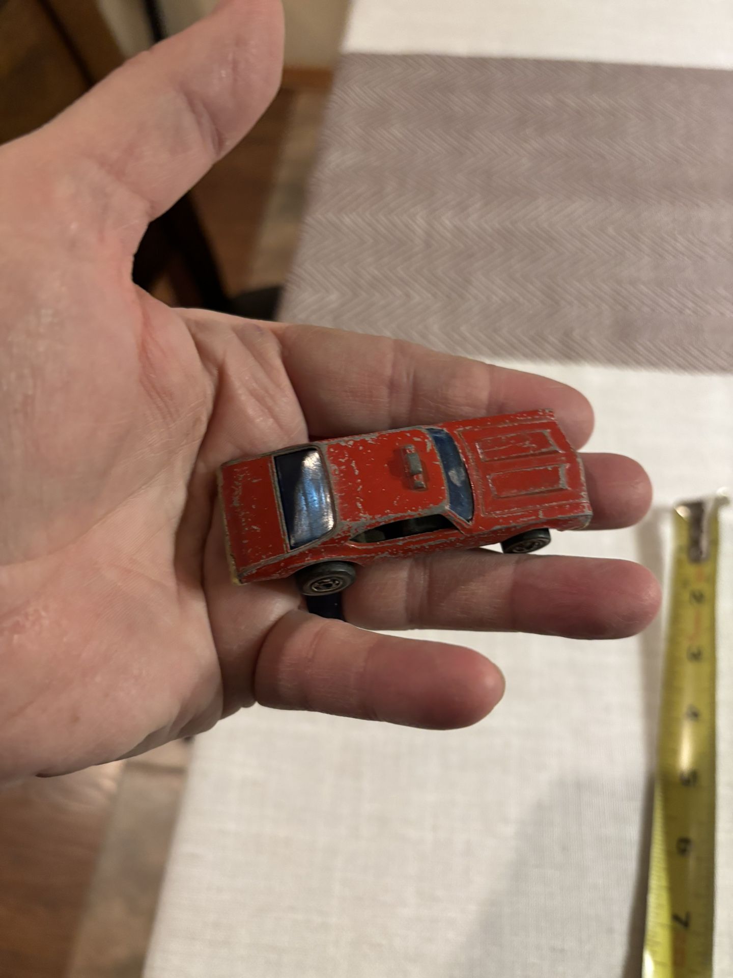 Vintage 1969 hot wheels fire department chief olds Blackwall